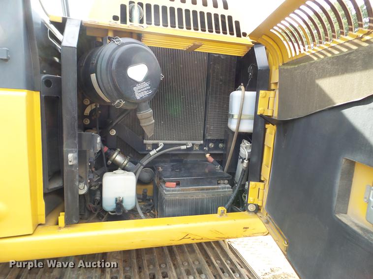 image for item DC4615 2008 John Deere 120C excavator