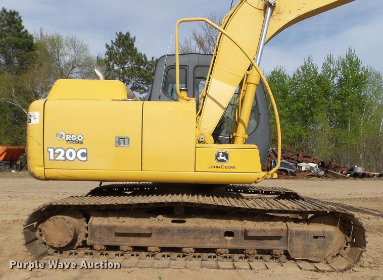 image for item DC4615 2008 John Deere 120C excavator