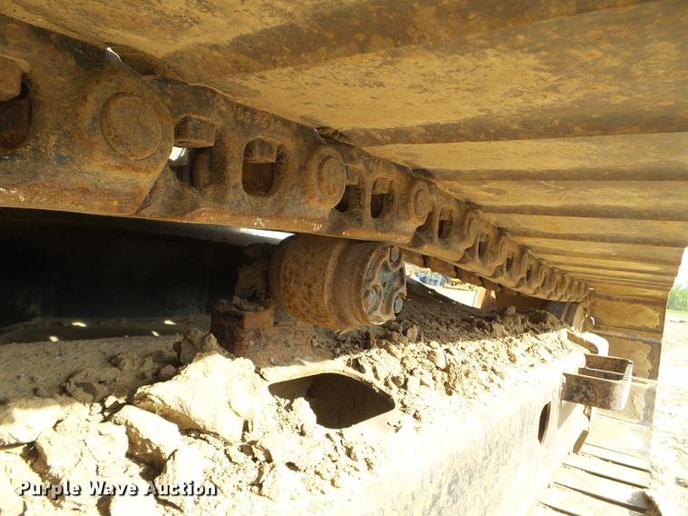 image for item DC4615 2008 John Deere 120C excavator