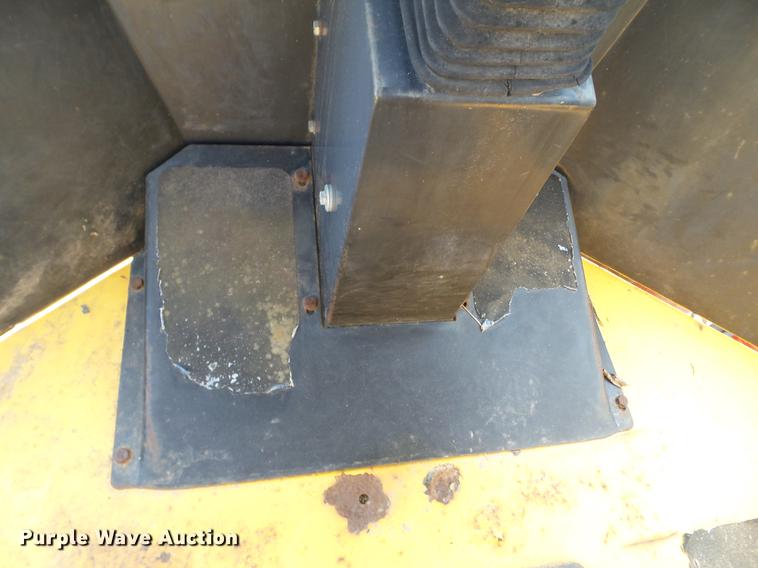 image for item DC4616 1998 Dynapac CA152PD single drum vibratory roller