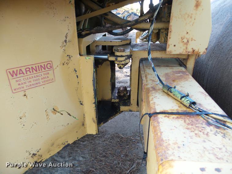 image for item DC4617 Raygo Rustler single drum vibratory roller