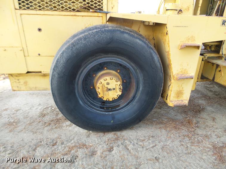 image for item DC4617 Raygo Rustler single drum vibratory roller