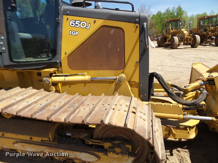 image for item DC4618 2006 John Deere 650J LGP dozer