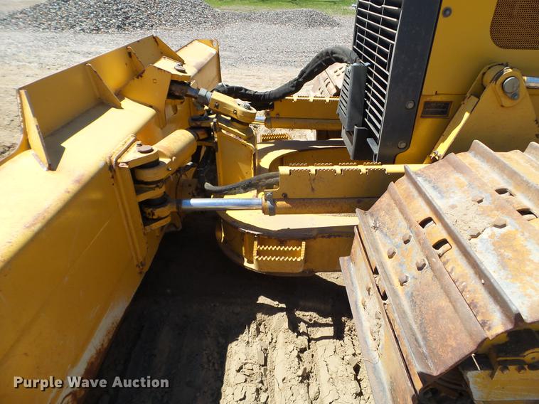 image for item DC4618 2006 John Deere 650J LGP dozer