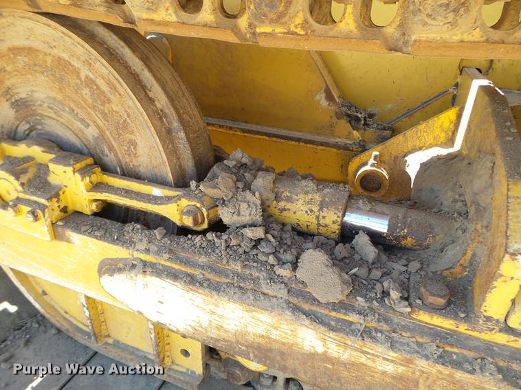 image for item DC4618 2006 John Deere 650J LGP dozer