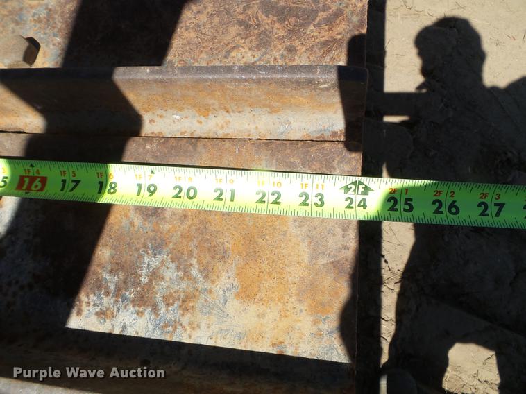 image for item DC4618 2006 John Deere 650J LGP dozer