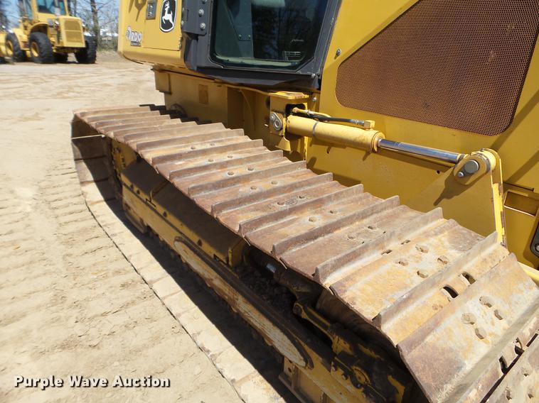 image for item DC4618 2006 John Deere 650J LGP dozer