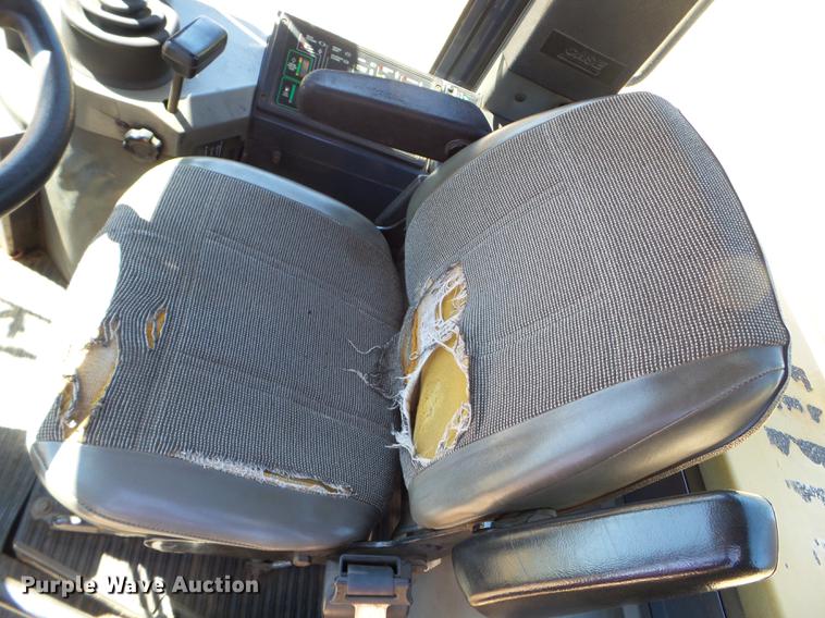 image for item DC4619 1996 Case 621B wheel loader