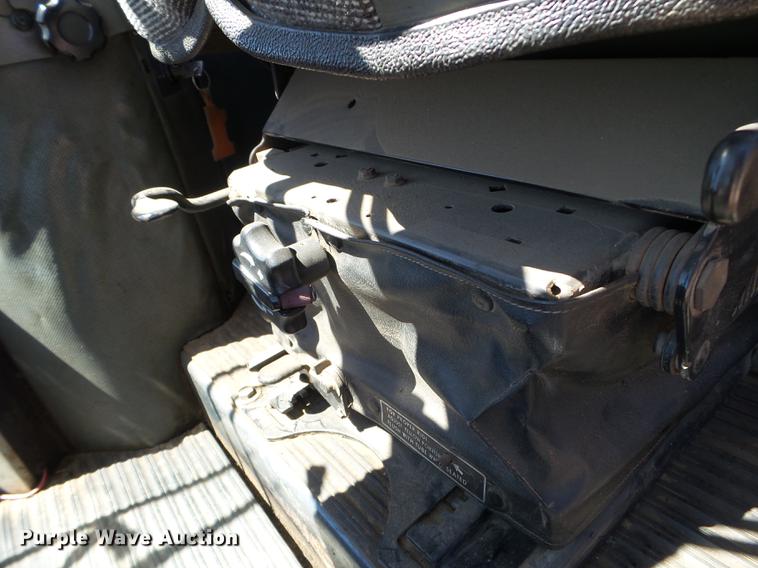 image for item DC4619 1996 Case 621B wheel loader