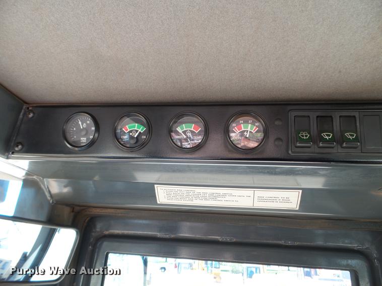 image for item DC4619 1996 Case 621B wheel loader