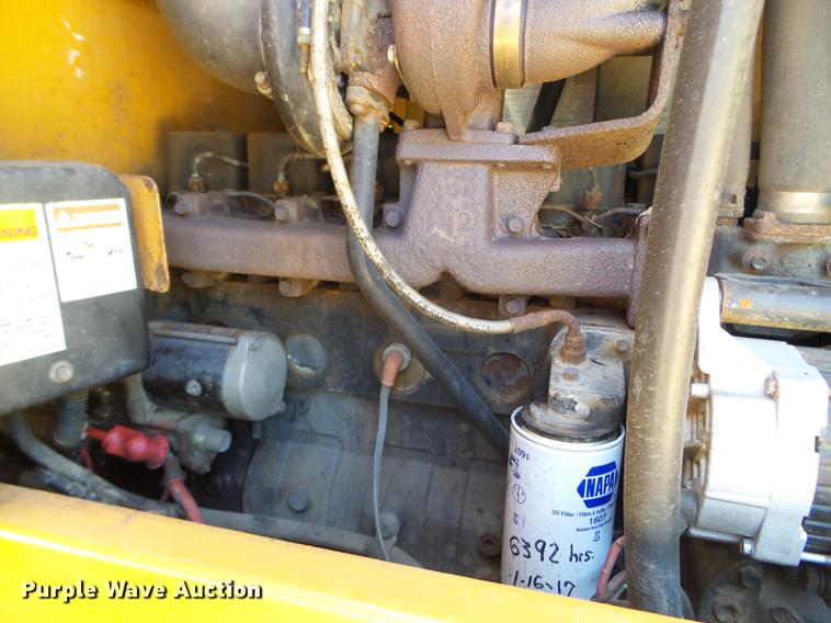 image for item DC4619 1996 Case 621B wheel loader