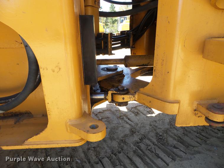 image for item DC4619 1996 Case 621B wheel loader