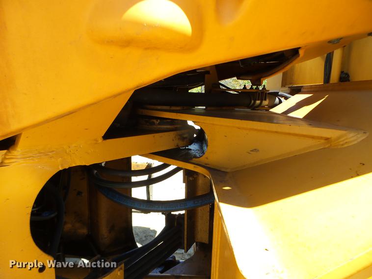 image for item DC4619 1996 Case 621B wheel loader