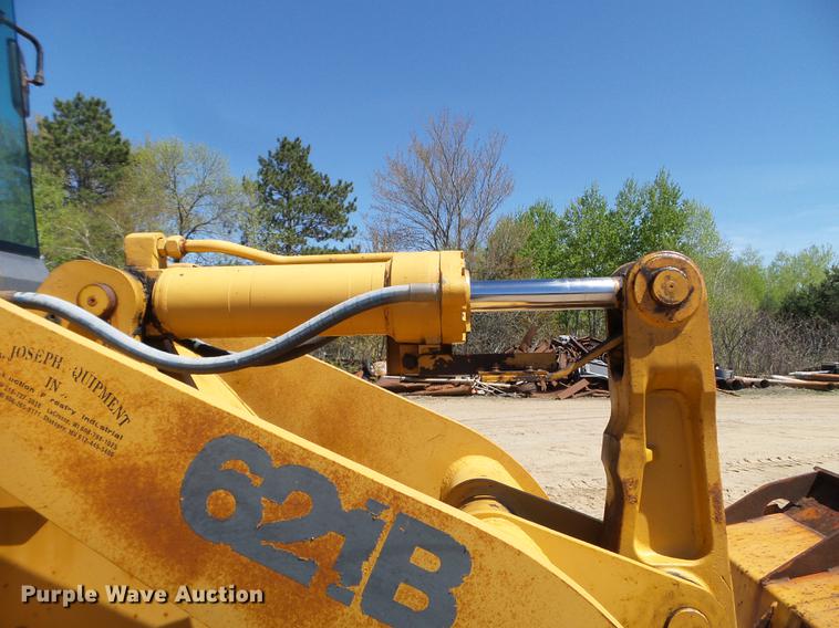 image for item DC4619 1996 Case 621B wheel loader