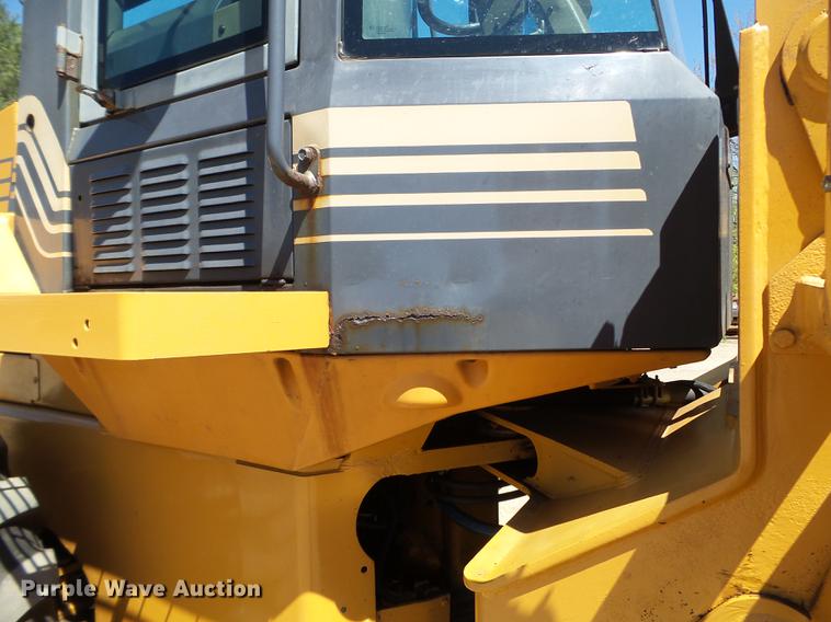 image for item DC4619 1996 Case 621B wheel loader