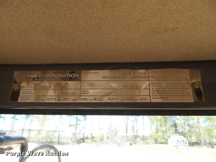 image for item DC4620 2001 Case 621C wheel loader