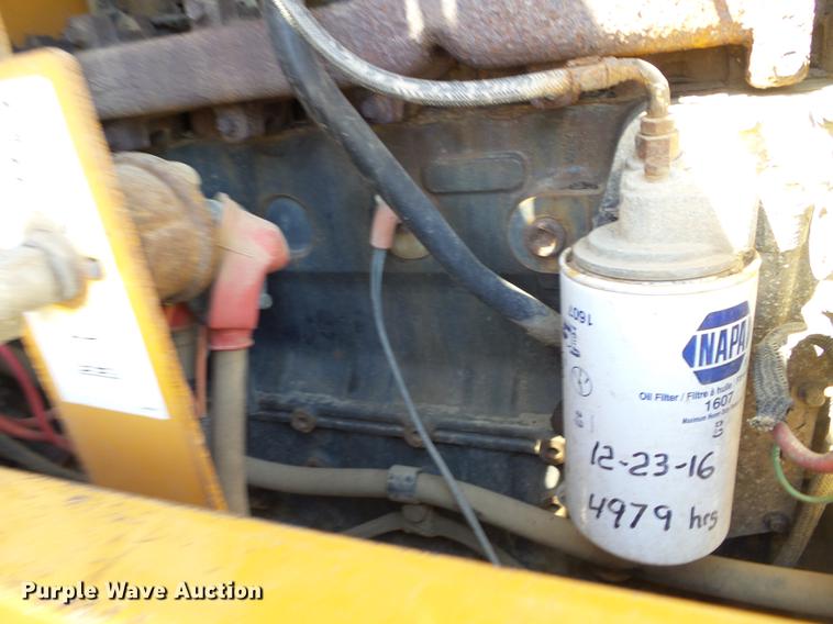 image for item DC4620 2001 Case 621C wheel loader