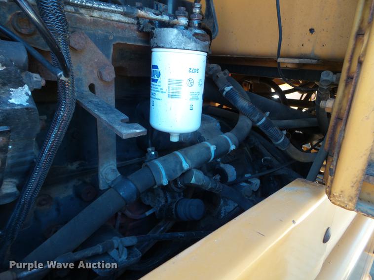 image for item DC4620 2001 Case 621C wheel loader