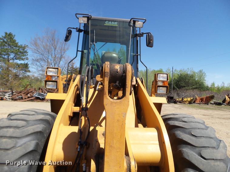 image for item DC4620 2001 Case 621C wheel loader