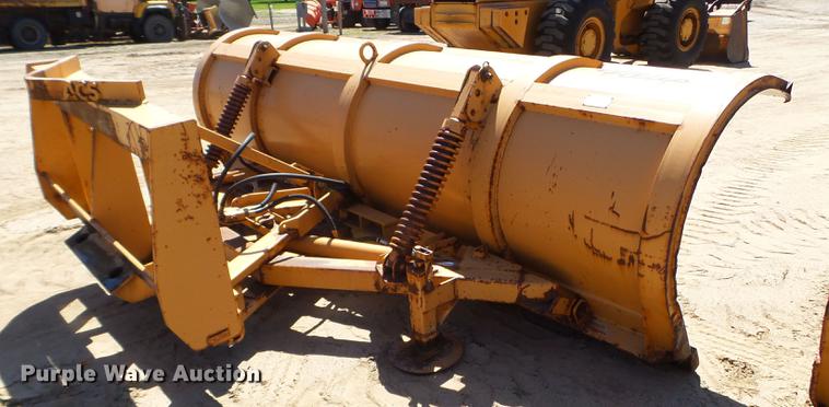 image for item DC4620 2001 Case 621C wheel loader