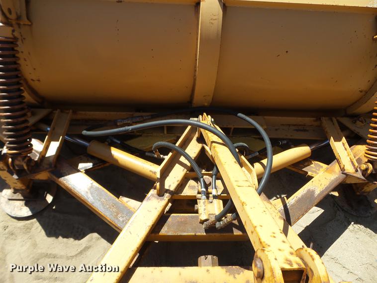 image for item DC4620 2001 Case 621C wheel loader