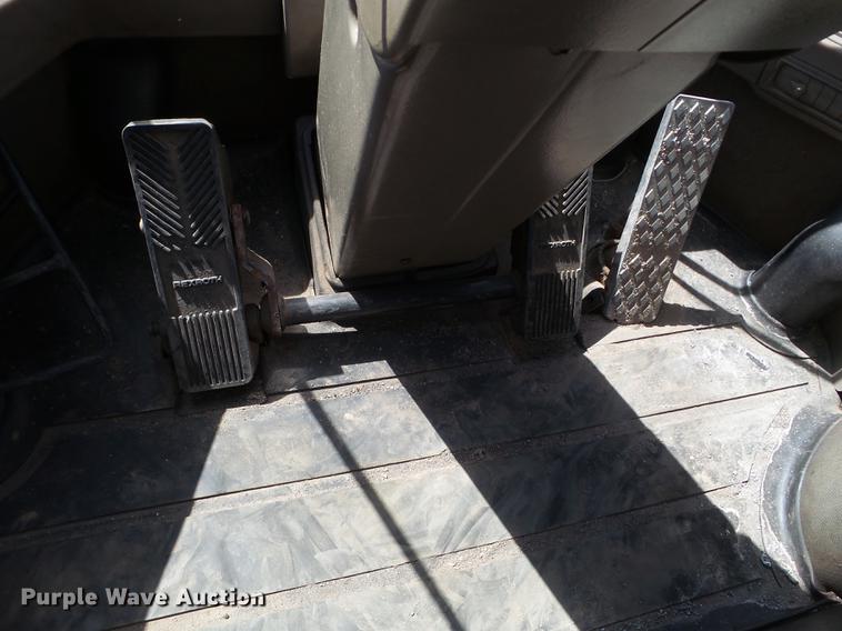 image for item DC4621 2006 Case 621D wheel loader