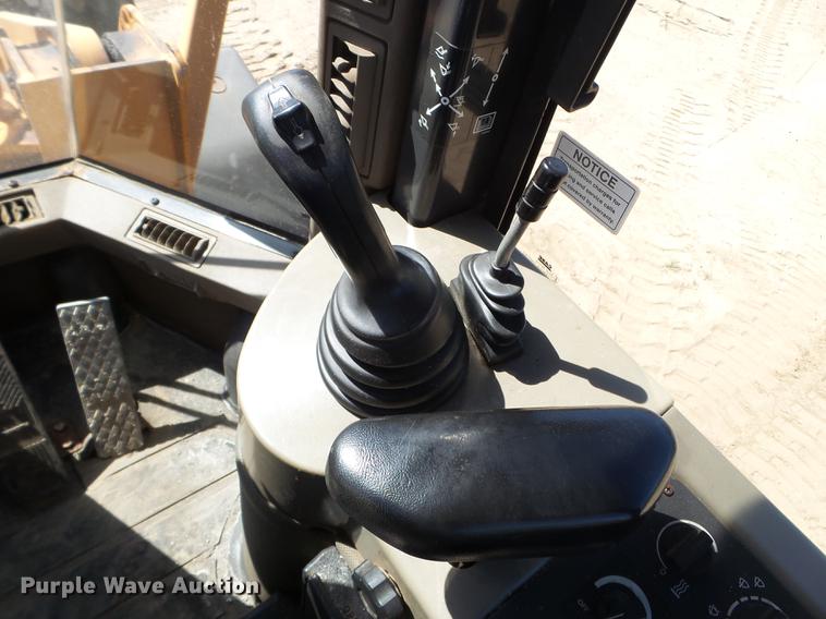 image for item DC4621 2006 Case 621D wheel loader