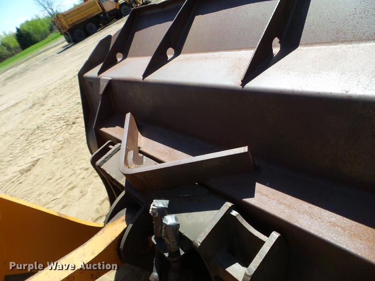 image for item DC4621 2006 Case 621D wheel loader