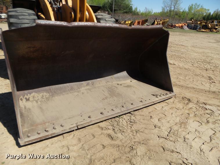 image for item DC4621 2006 Case 621D wheel loader