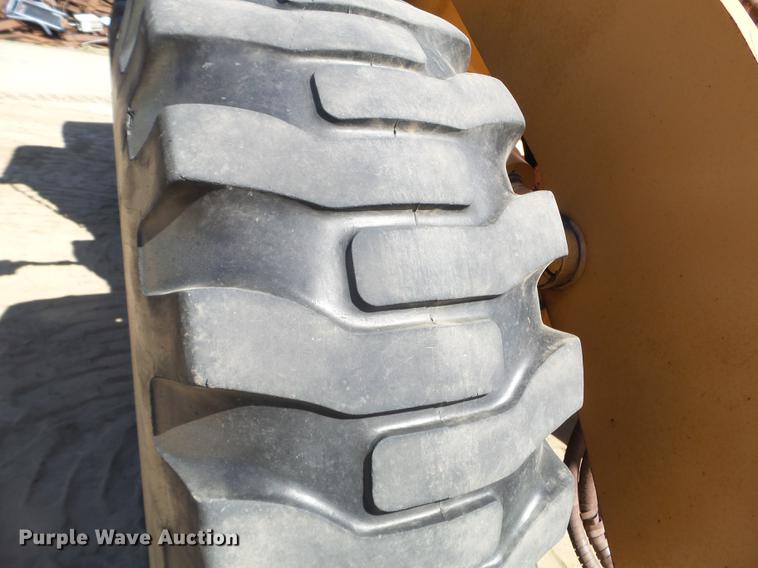 image for item DC4621 2006 Case 621D wheel loader