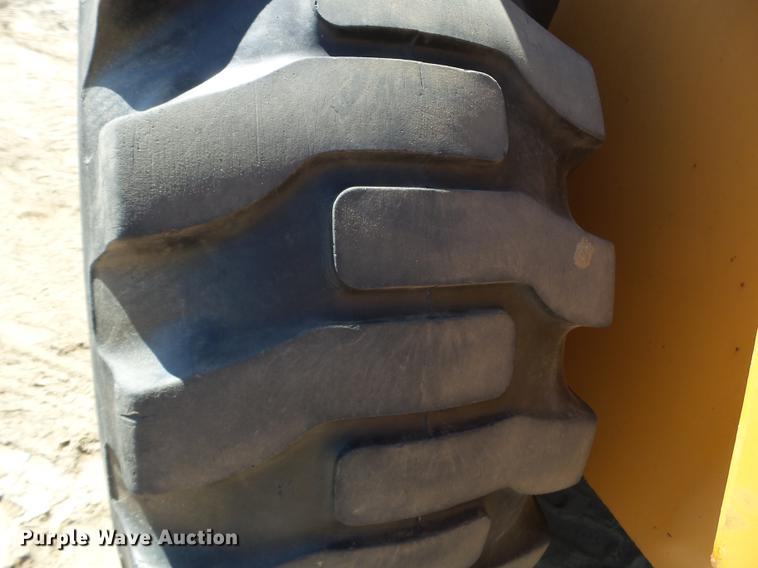 image for item DC4621 2006 Case 621D wheel loader