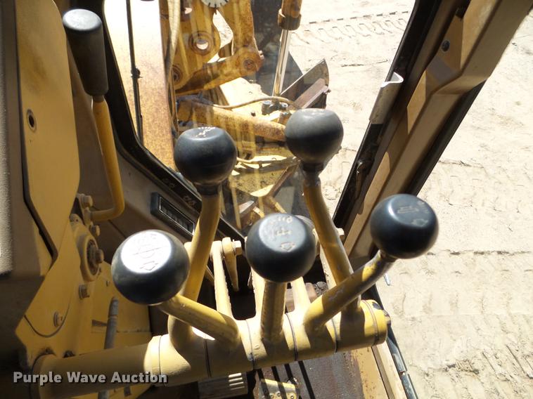 image for item DC4622 1984 Caterpillar 140G motor grader