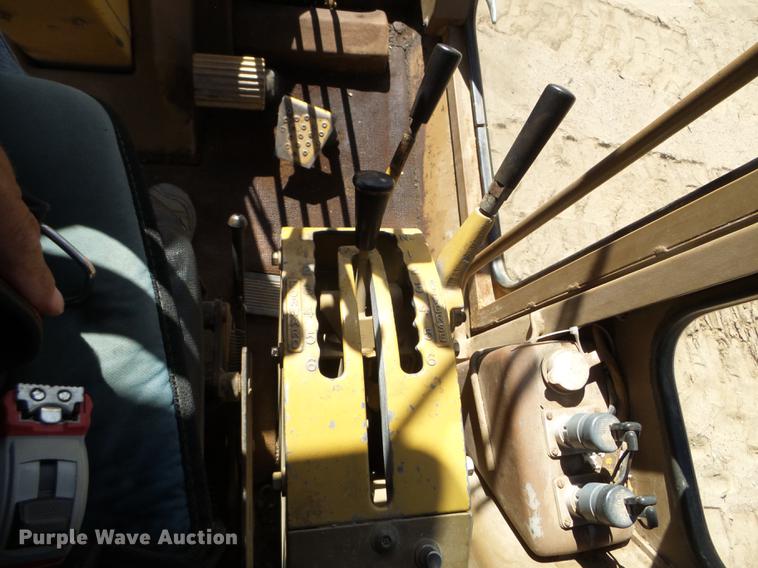 image for item DC4622 1984 Caterpillar 140G motor grader