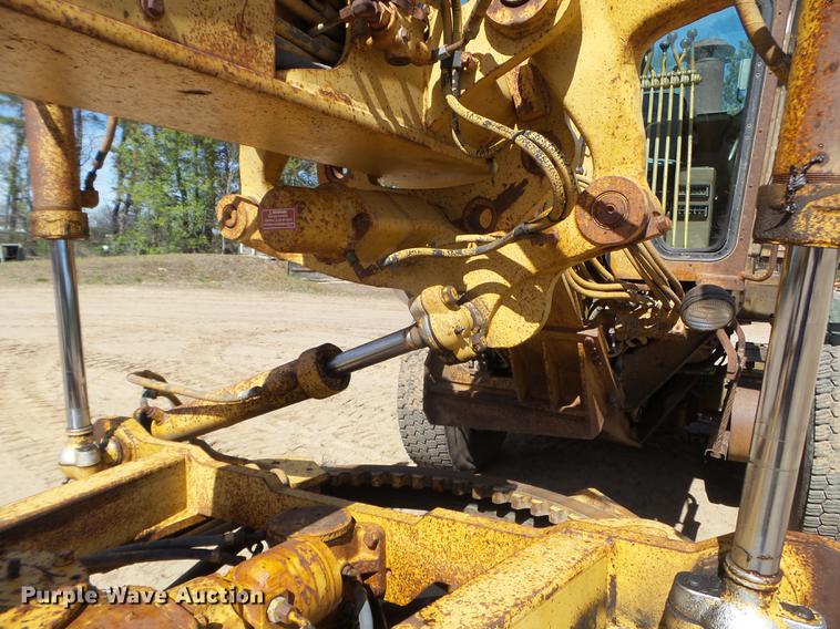 image for item DC4622 1984 Caterpillar 140G motor grader