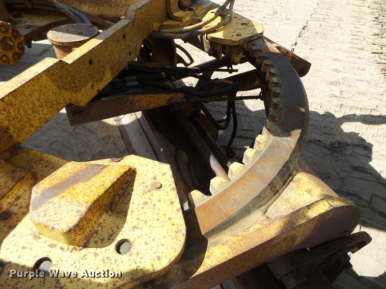 image for item DC4622 1984 Caterpillar 140G motor grader