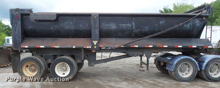 image for item DA6372 1996 Western end dump trailer