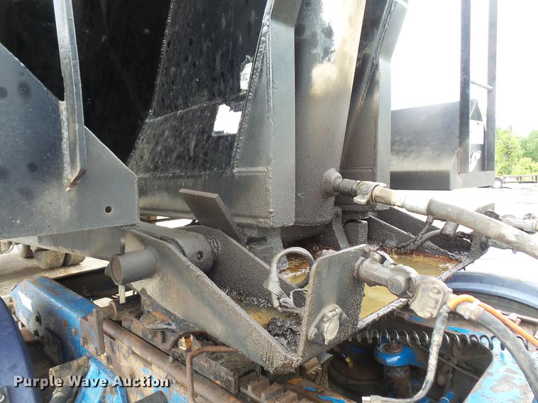 image for item DA6372 1996 Western end dump trailer