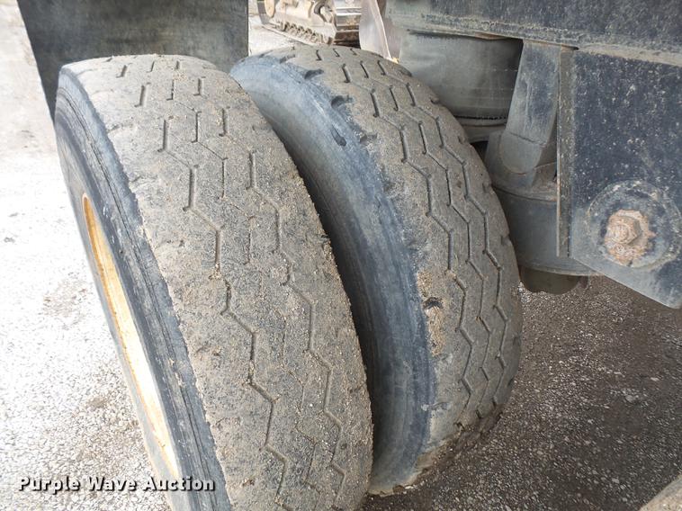 image for item DA6372 1996 Western end dump trailer