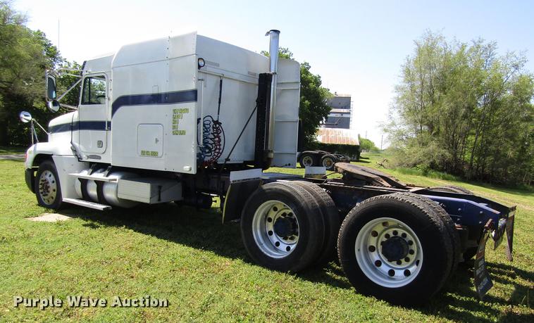 image for item DB4938 1996 Freightliner FLD semi truck