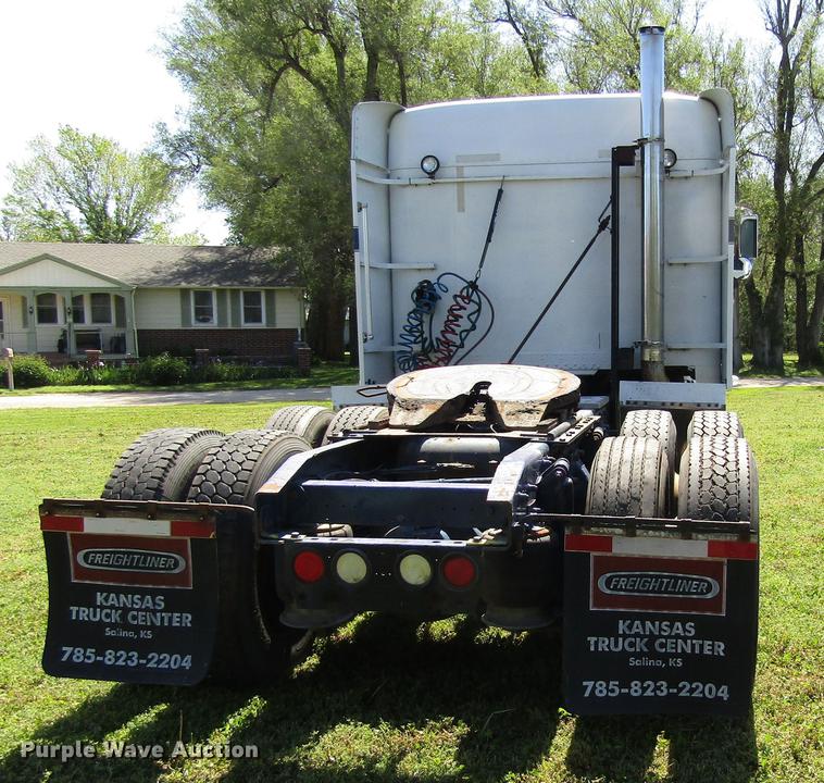 image for item DB4938 1996 Freightliner FLD semi truck