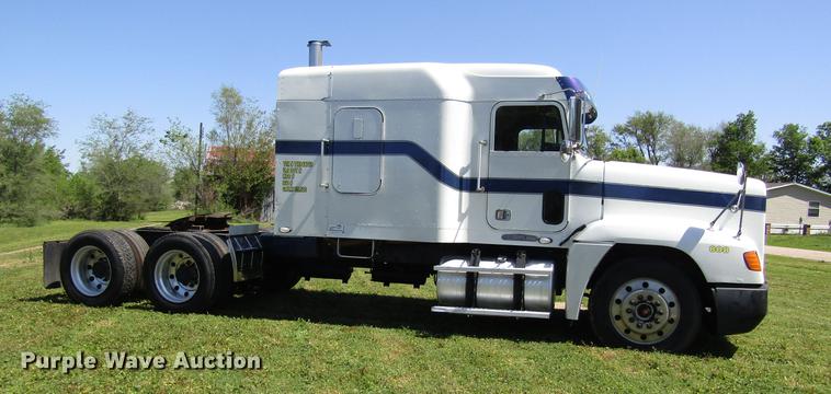 image for item DB4938 1996 Freightliner FLD semi truck