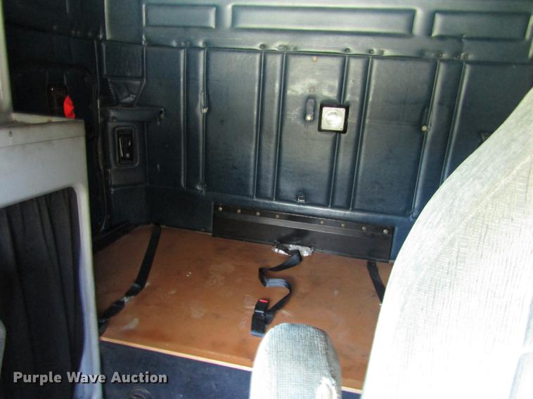 image for item DB4938 1996 Freightliner FLD semi truck