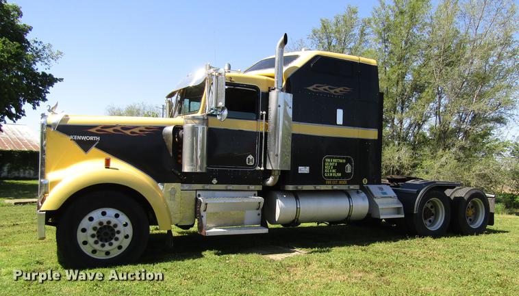 image for item DB4939 1998 Kenworth W900 semi truck