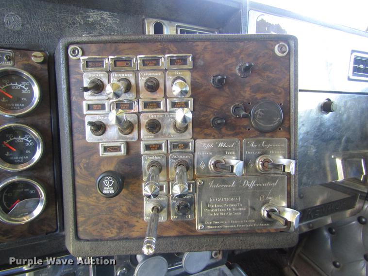 image for item DB4939 1998 Kenworth W900 semi truck