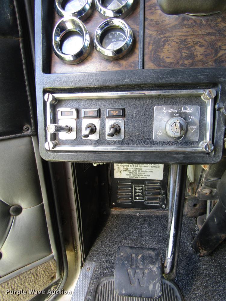 image for item DB4939 1998 Kenworth W900 semi truck