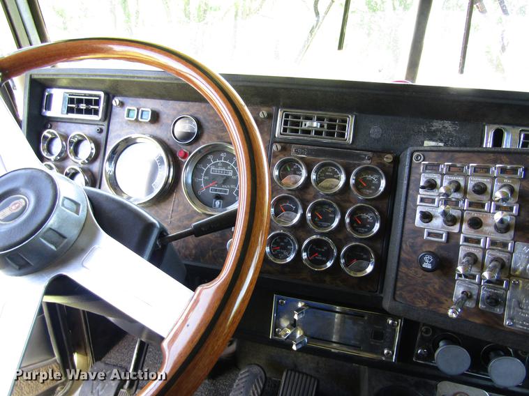 image for item DB4939 1998 Kenworth W900 semi truck