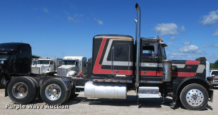image for item DB8754 1984 Peterbilt 359 semi truck