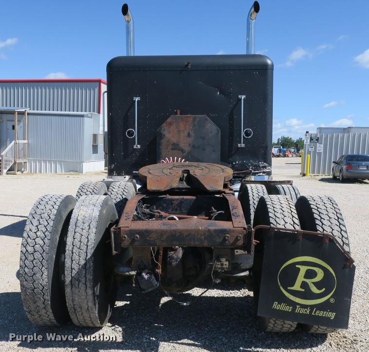 image for item DB8754 1984 Peterbilt 359 semi truck