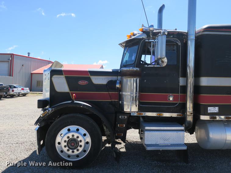 image for item DB8754 1984 Peterbilt 359 semi truck