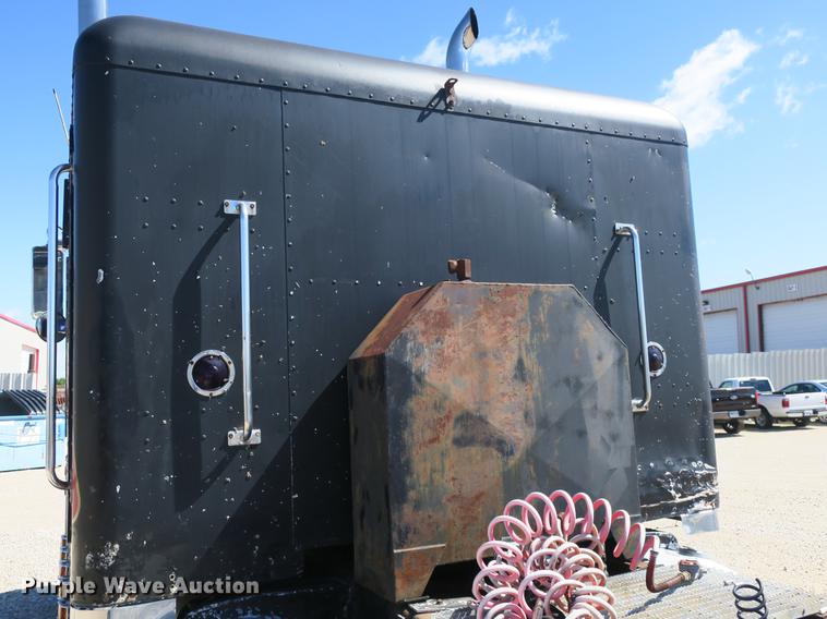 image for item DB8754 1984 Peterbilt 359 semi truck